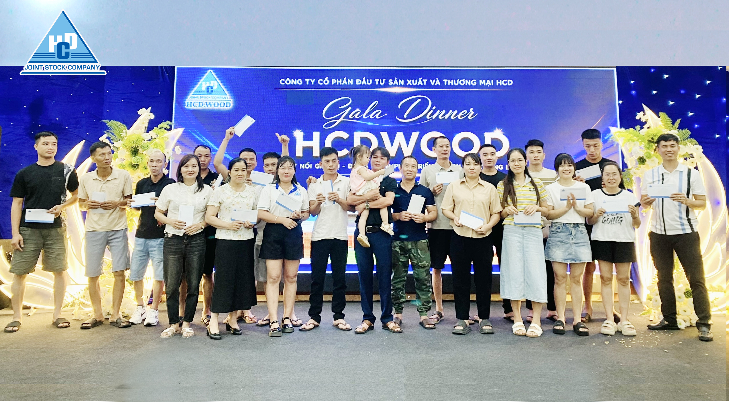 HCDWOOD TỔ CHỨC THÀNH CÔNG CHUYẾN THĂM QUAN DU LỊCH HẠ LONG, QUẢNG NINH 3 NGÀY 2 ĐÊM