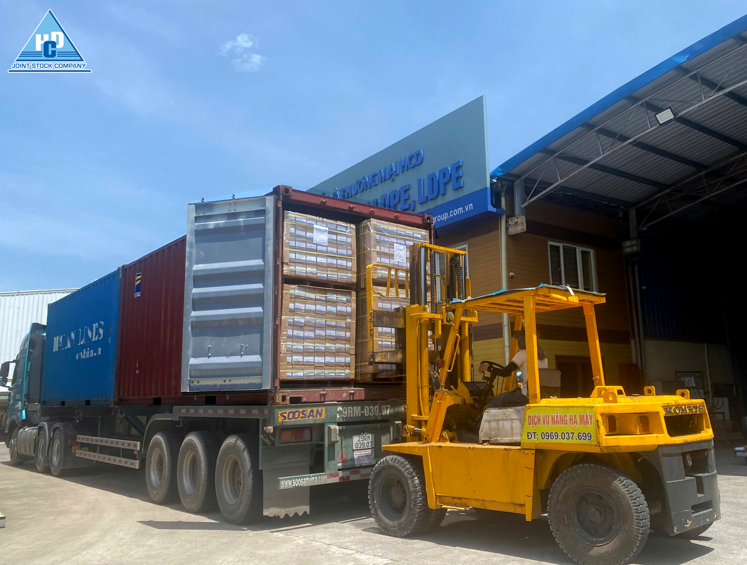 HCDWOOD XUẤT KHẨU SÀN GỖ NHỰA NGOÀI TRỜI SANG THỊ TRƯỜNG EU – CYPRUS: KHẲNG ĐỊNH VỊ THẾ VẬT LIỆU VIỆT
